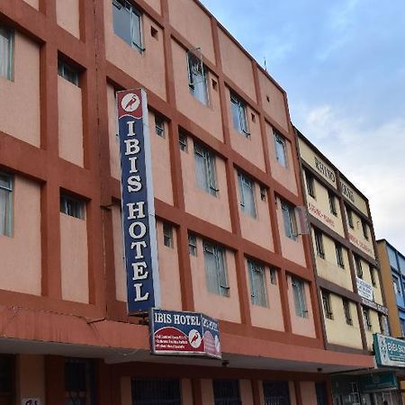 Ibis Hotel Karatina Exterior foto